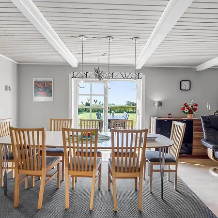 Merrit - 4-6km To The Fjord By Interhome *