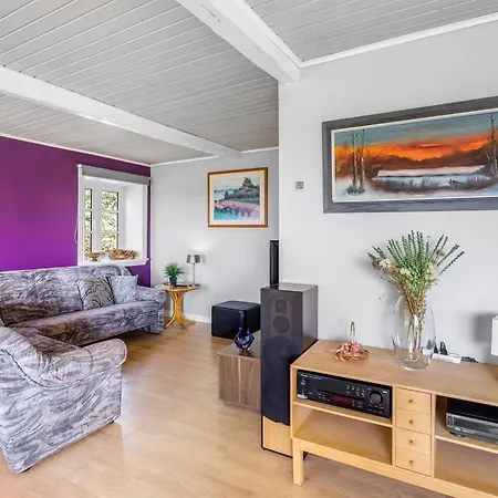 Merrit - 4-6km To The Fjord By Interhome Feriehus *
